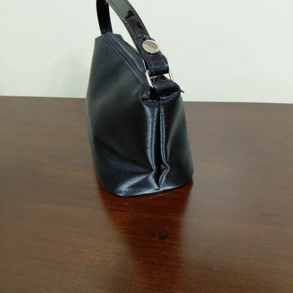 Moschino Mini Shoulder Bag. Handle With Care MOSCHINO - Picture 5 of 12